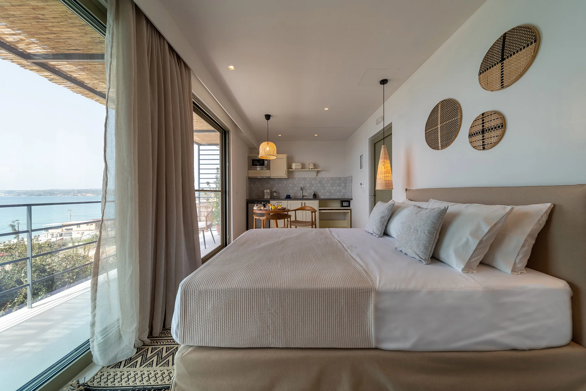 Lorraine’s Boutique Suites Lourdas Kefalonia